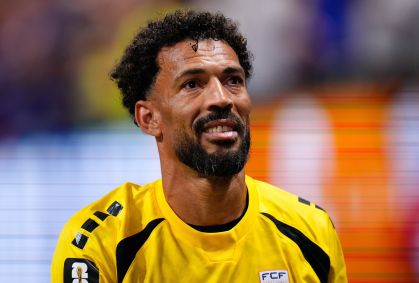 Vozinha faz primeira "publi" após sucesso na Copa do Mundo