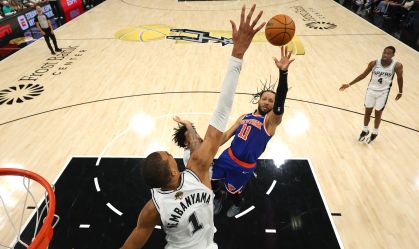 Brunson foi decisivo na vitória dos Knicks contra os Spurs