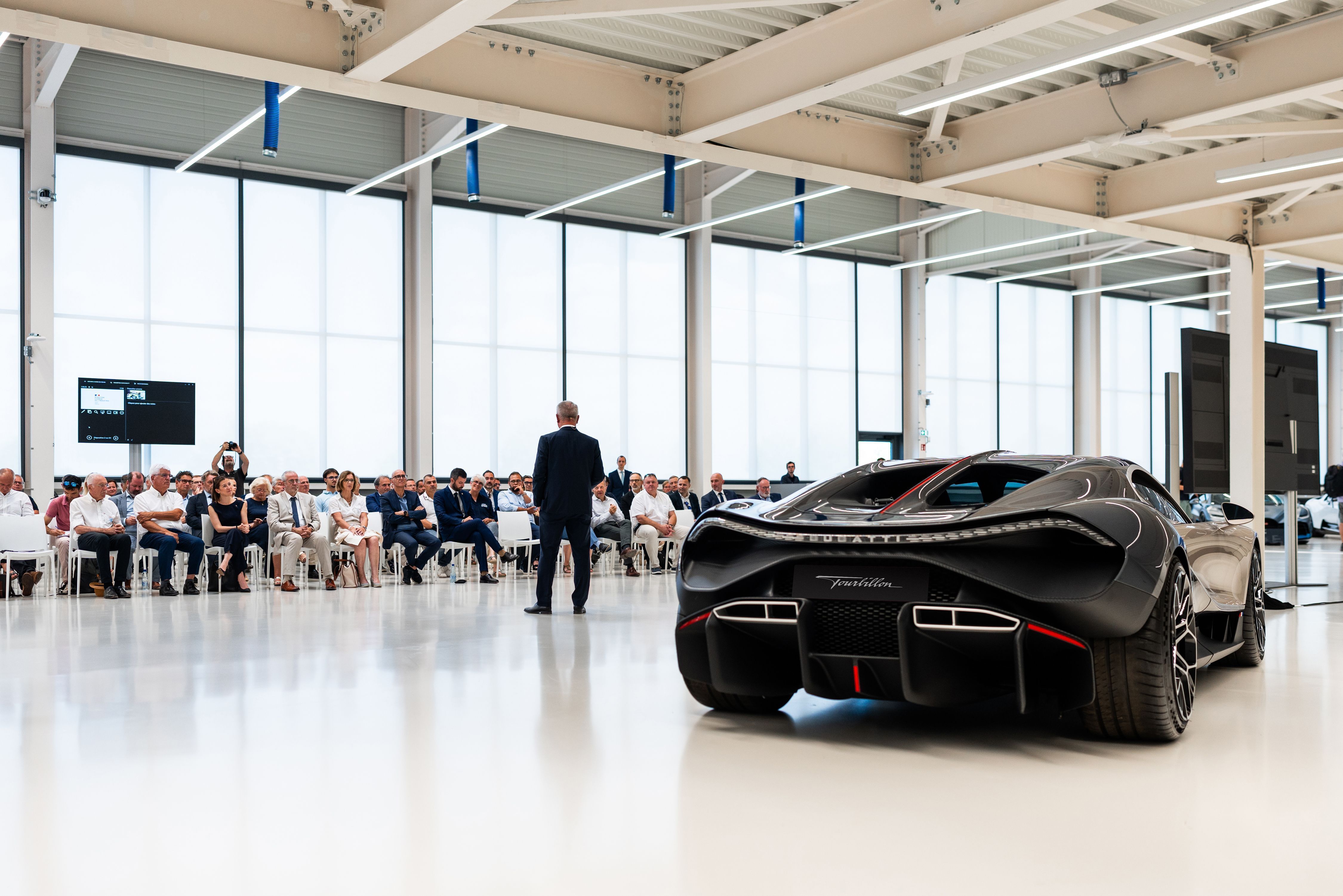 Inauguração da La Manufacture, em Molsheim , França • Divulgação / Bugatti