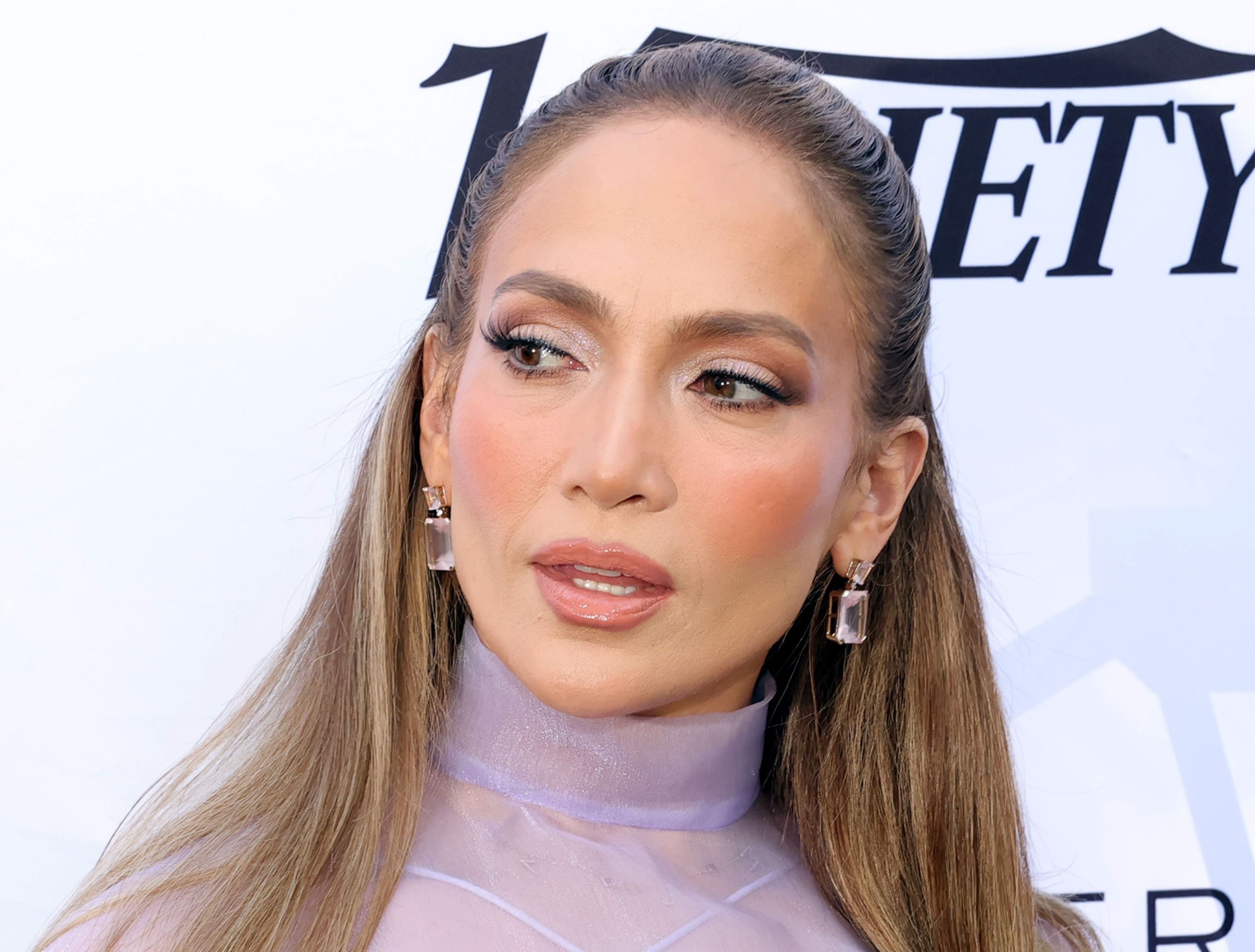 1-Jennifer-Lopez_4f53b3