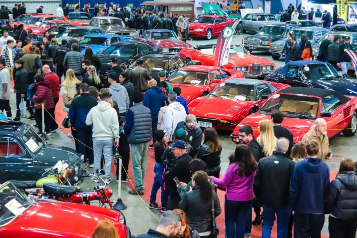 Expoclassic, considerada a maior exposição coberta de carros antigos do Brasil • Diego da Rosa Fotografia