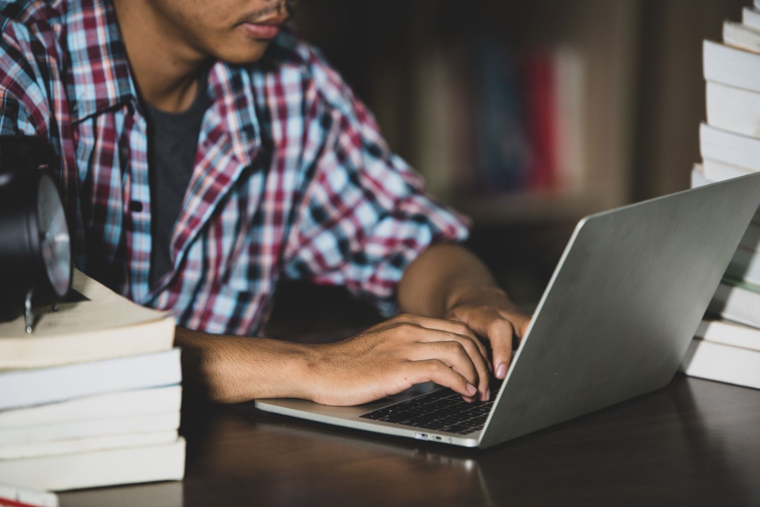 como-usar-inteligencia-artificial-estudos