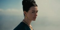 Anne Hathaway fala sobre "instintos maternos" em gravações de "A Odisseia"