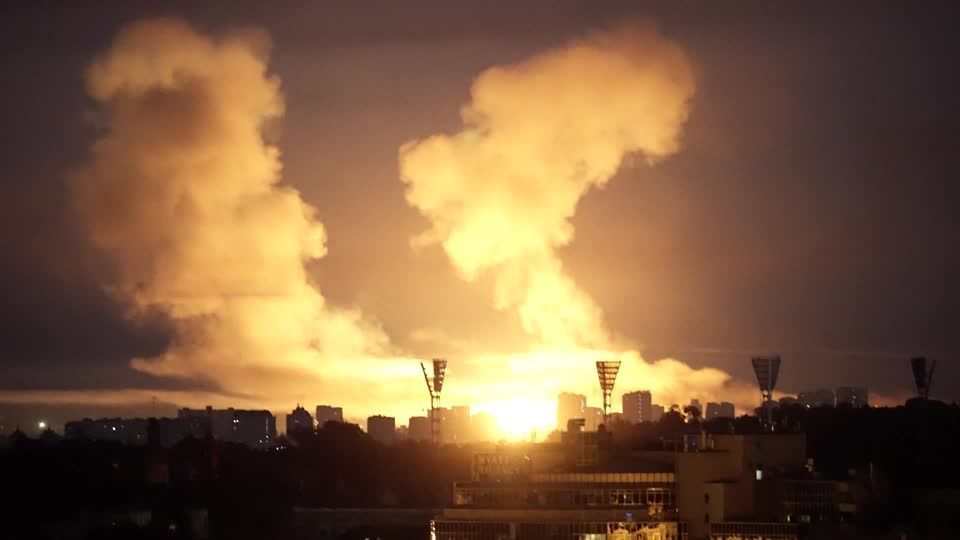 Russian missile and drone barrage hits Kyiv overnight