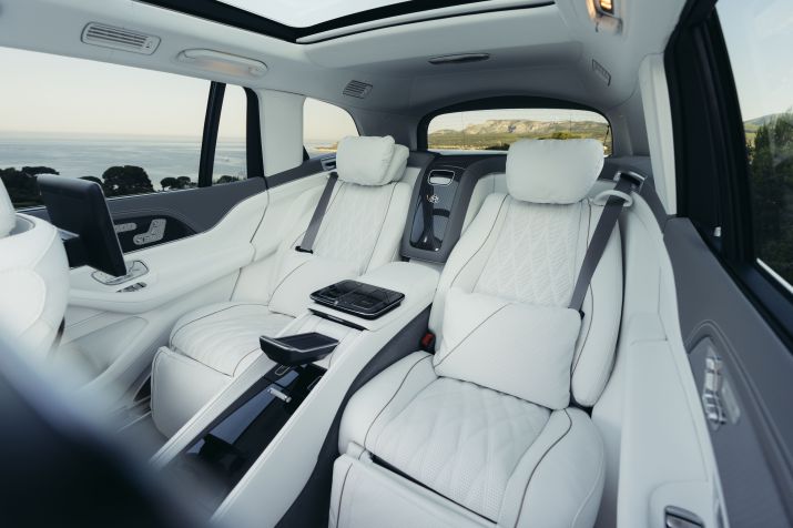 Mercedes-Maybach GLS 680 • Mercedes-Benz AG