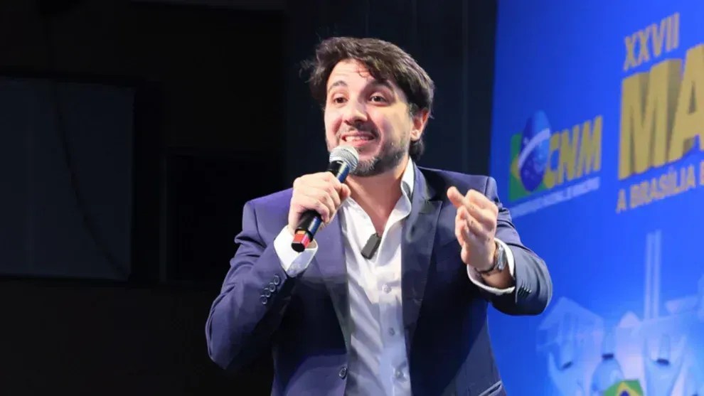 Renan Santos: “Nenhum estado terá mais Bolsa Família que trabalho formal”