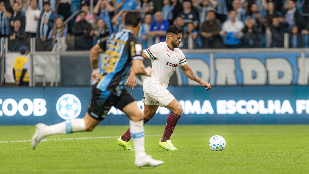Fluminense: Hulk lamenta empate e detona arbitragem de jogo contra o Grêmio