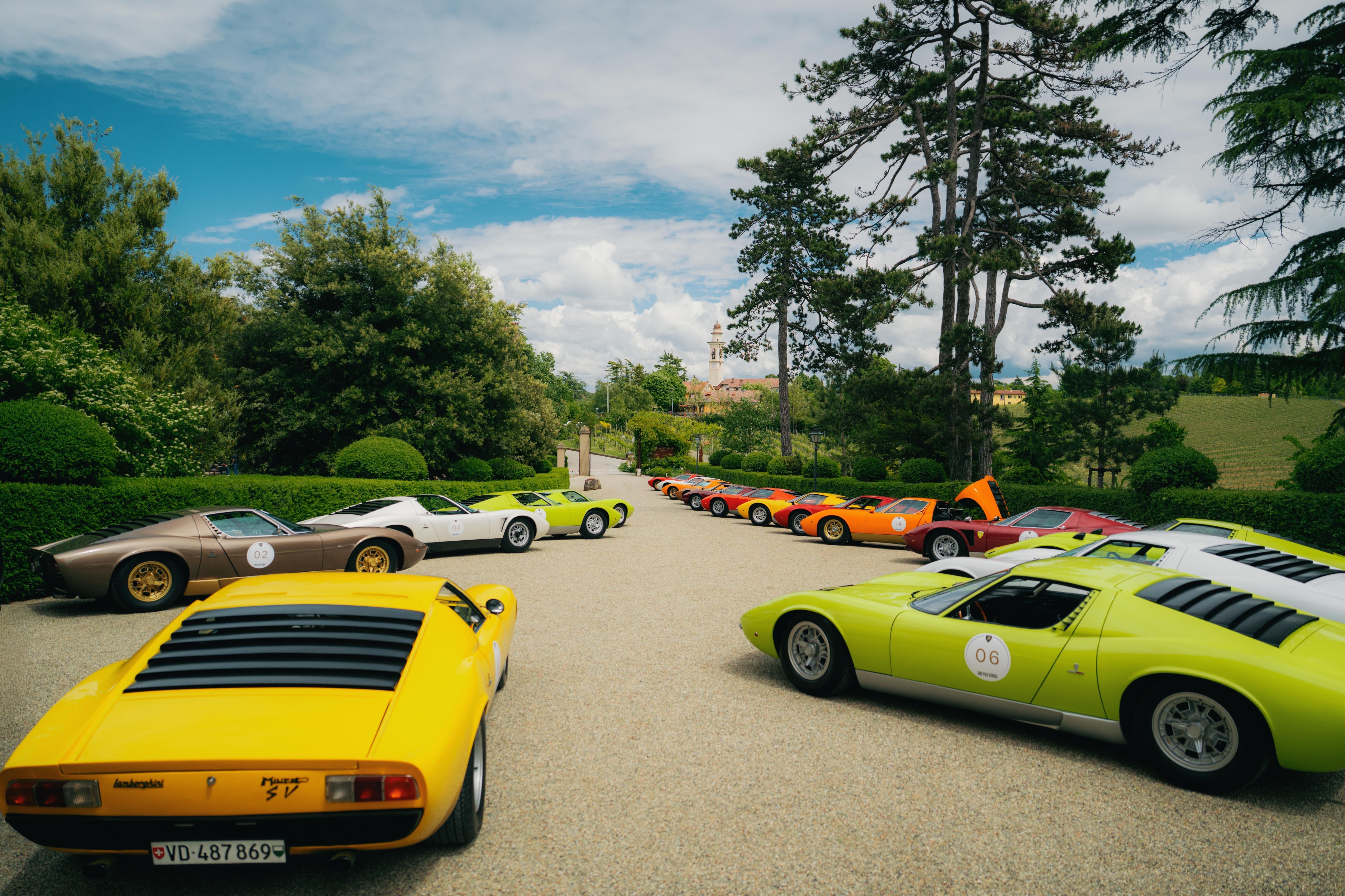 Lamborghini Miura Tour 2026 • Divulgação * Lamborghini