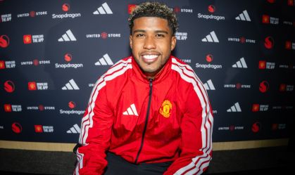 Imagem de destaque do post: Manchester United anuncia contratação de Andrey Santos até 2031