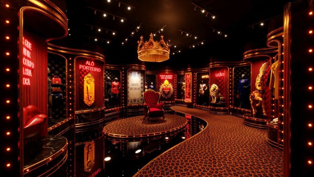 CLOSET 2