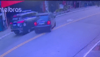 Vídeo mostra momento em que carro atinge viatura da GCM antes de disparo