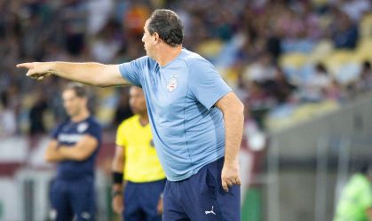 Imagem de destaque do post: Ceni detona arbitragem de Fluminense x Bahia: "Fomos feitos de otários"