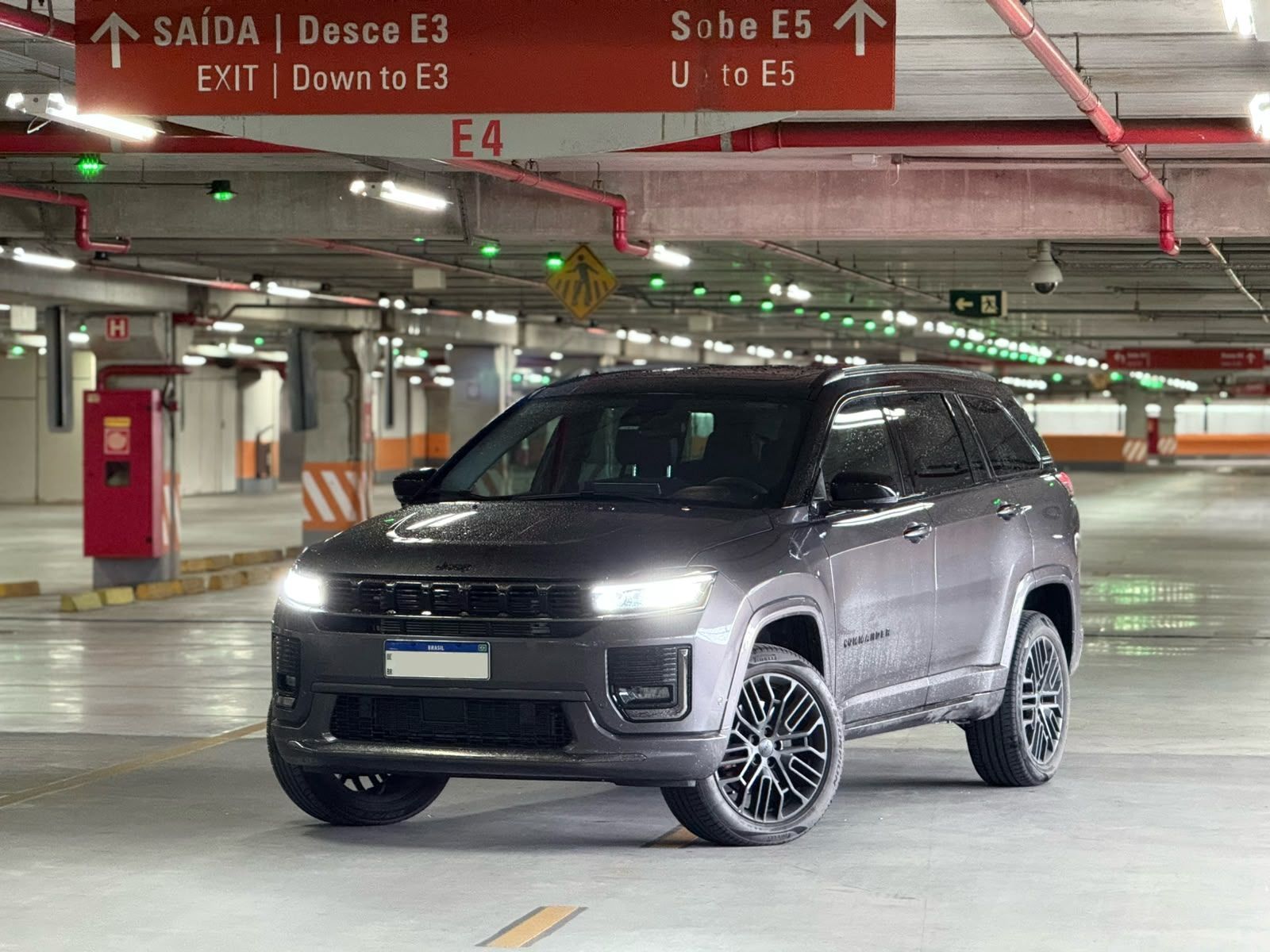 Jeep Commander Blackhawk 2027