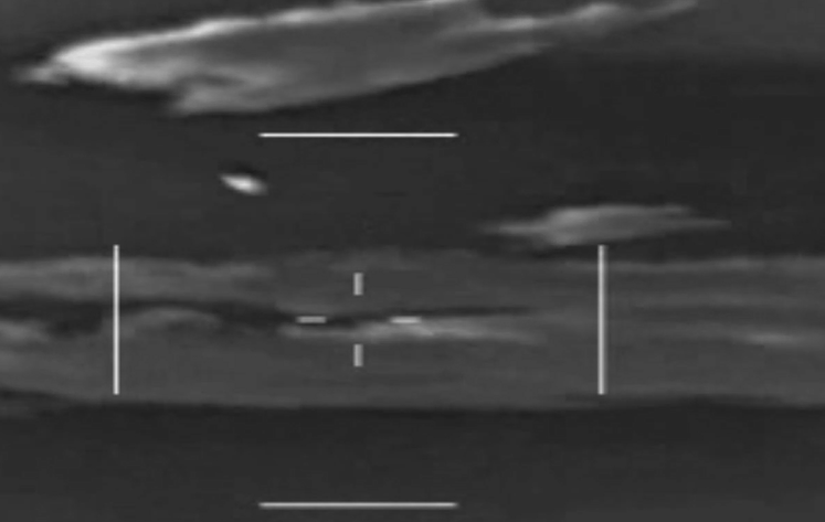 Arquivo secreto dos EUA de 1952 revela que OVNIs monitoraram instalações de armas nucleares e radares detectaram velocidade de 5600 km/h