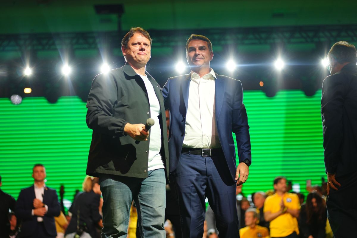 Moraes cobra explicações sobre falhas em tornozeleira de “Débora do Batom”