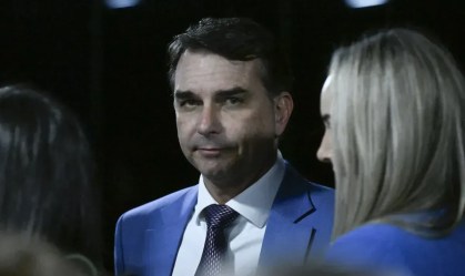 Flavio-Bolsonaro_ccd460