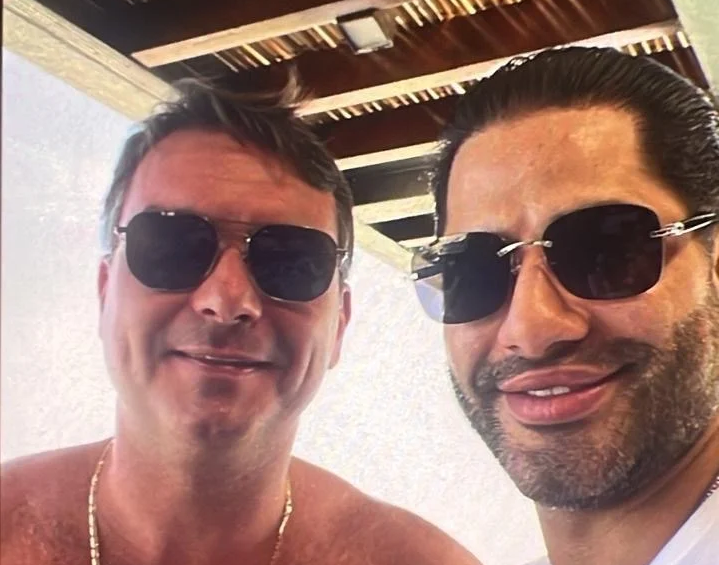 Flávio Bolsonaro Sicário