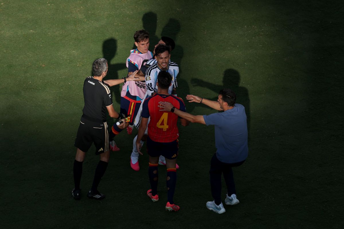Gavi defende Paredes por briga na final da Copa e pede que não haja punição