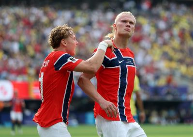 Haaland comemora gol contra o Brasil na Copa do Mundo 2026