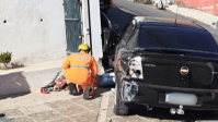 Homem é arrastado por carro após esquecer de puxar o freio de mão em BH