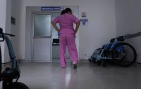 Hospitais do Equador sofrem com escassez de materiais médicos