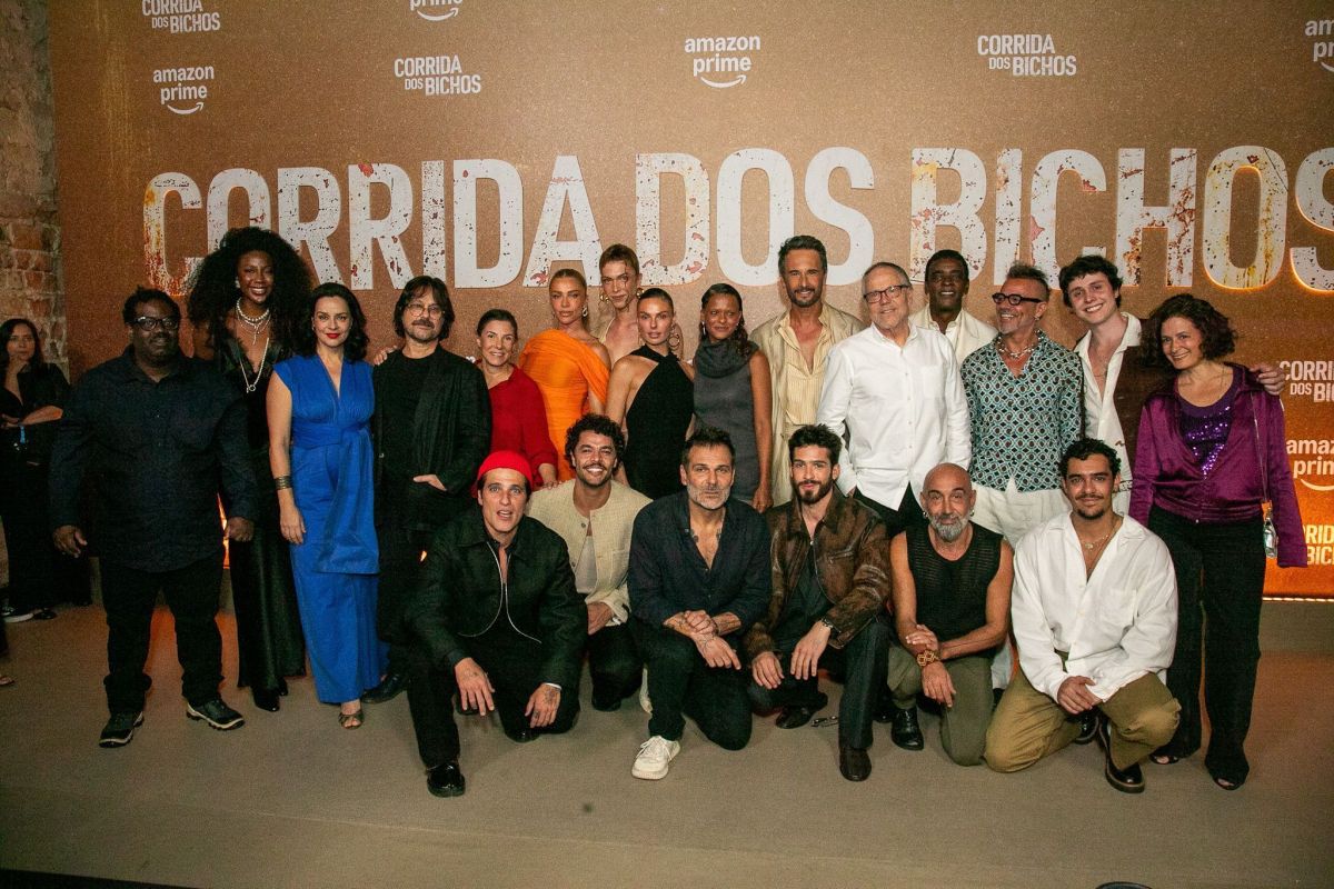 Dedé Santana celebra 90 anos com estreia de espetáculo em São Paulo