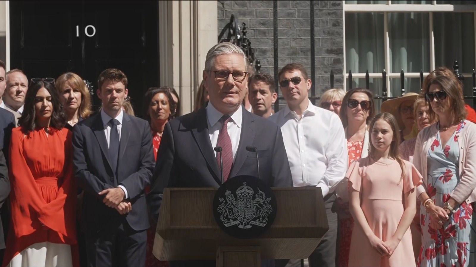 Keir Starmer faz discurso de despedida do cargo de premiê do Reino Unido