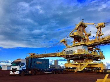 O levantamento também aponta para a necessidade de as empresas do setor olharem para além da extração mineral e passarem a tratar infraestrutura, energia e logística como elementos centrais do planejamento de suas operações