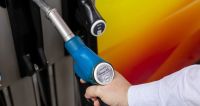 Toyota e BMW testam gasolina 100% renovável na Europa