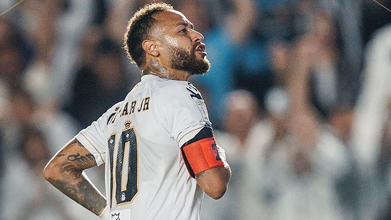 Neymar nega atrito com jovens do Santos e chama reportagem de “mentira”