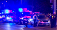 Polícia busca suspeito de avançar com carro contra multidão em Berlim