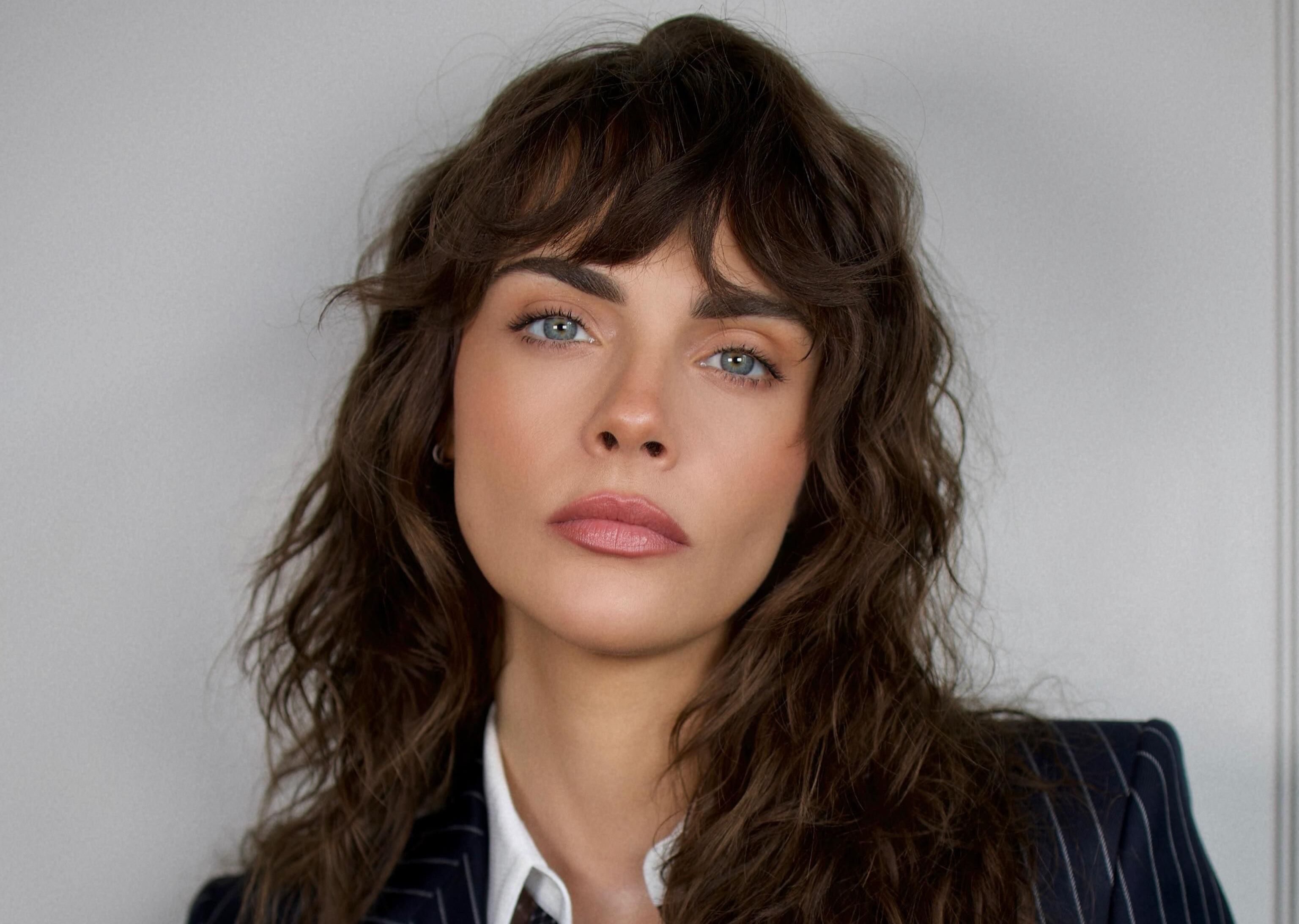 Cara Delevingne abre o jogo sobre tratamento contra vício