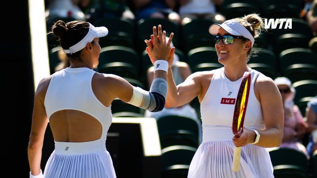 Luisa Stefani e Gabriela Dabrowski em Wimbledon