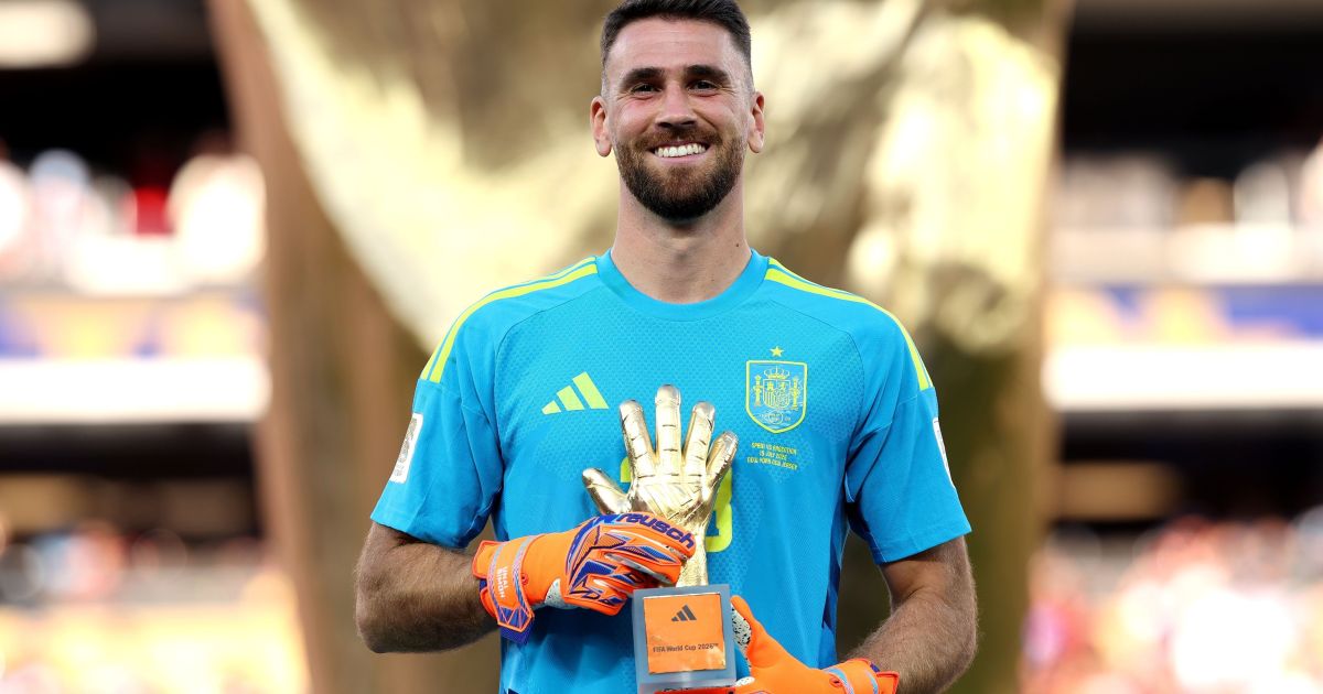 Unai Simón conquista a Luva de Ouro da Copa do Mundo de 2026