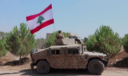 Displaced Lebanese await return to southern town as army deploys after Israeli withdrawal