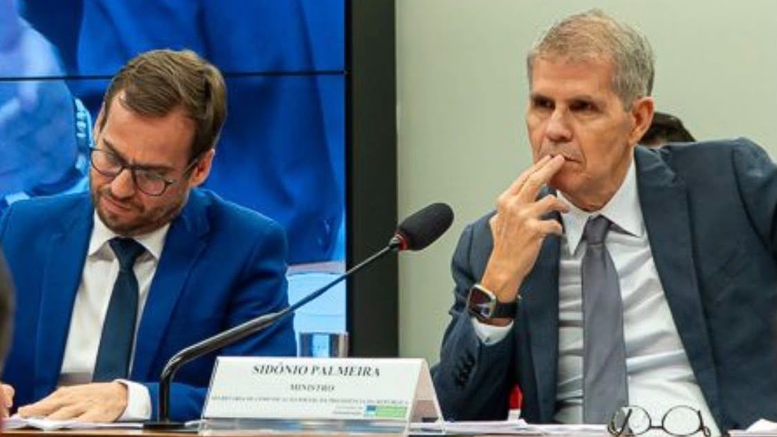 Tiago Cesar dos Santos e Sidônio Palmeira