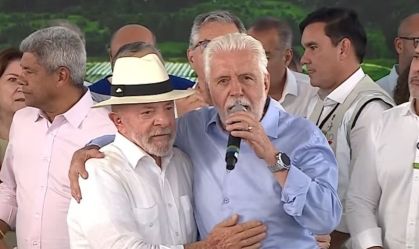O presidente Lula e o senador Jaques Wagner (PT-BA)