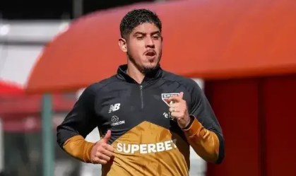 Zagueiro Alan Franco pede para deixar o São Paulo