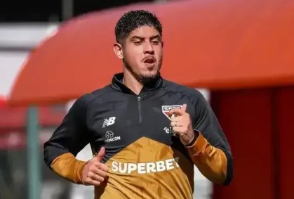 Alan Franco pede para sair, e São Paulo negocia com clube mexicano