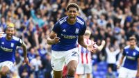 Destaque da Copa, Bellingham já teve camisa aposentada por clube inglês