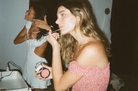 Bruna Marquezine se declara em aniversário de Sasha com fotos raras; veja
