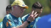 Ancelotti confirma contato da Itália, mas reforça compromisso com o Brasil