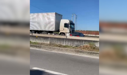 carreta acidente