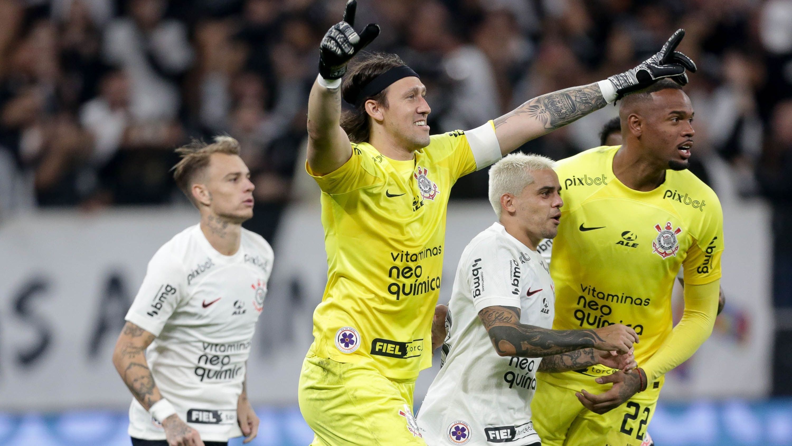 Cássio comemora classificação do Corinthians contra o Remo na Copa do Brasil de 2023 • Foto: Rodrigo Coca/ Agência Corinthians