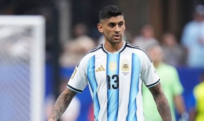 Cristian Romero, zagueiro da Argentina, em campo na Copa do Mundo de 2026