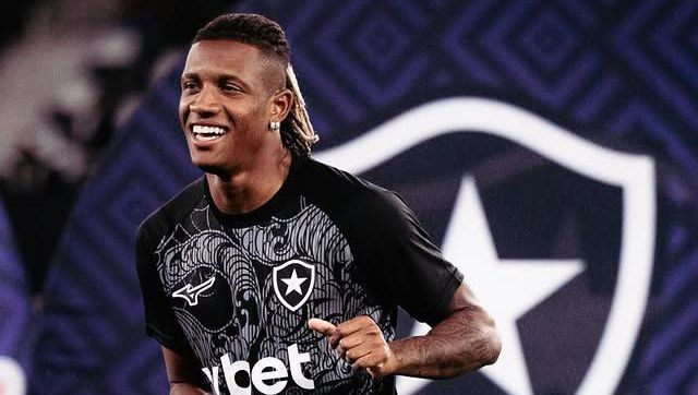 Imagem de destaque do post: Atalanta faz proposta por Danilo, do Botafogo; saiba valores