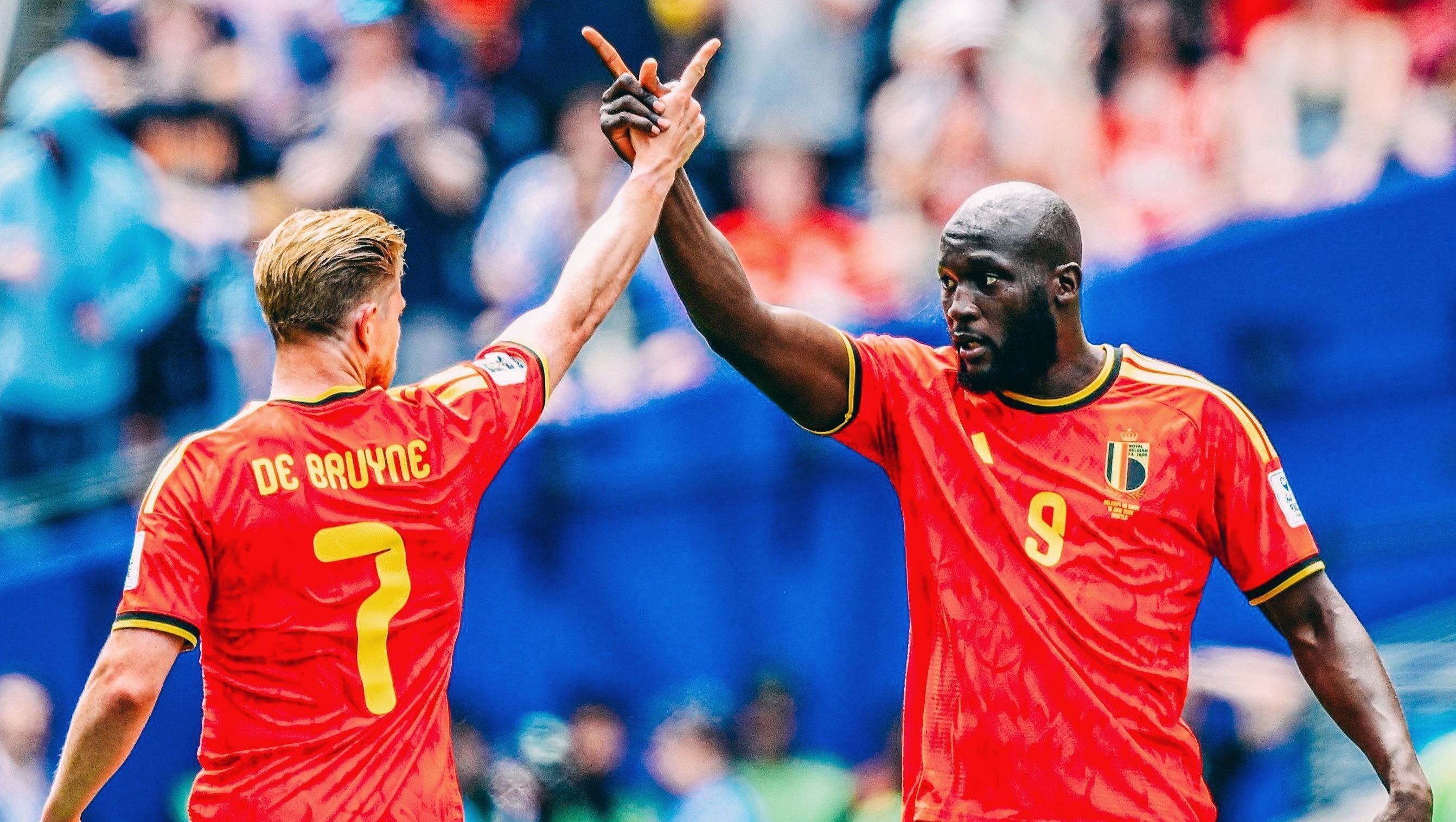 Kevin De Bruyne e Lukaku comemoram gol na Copa do Mundo