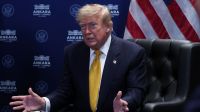 Trump diz que EUA devem atacar Irã novamente nesta quarta-feira
