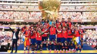 Fifa "corta" Donald Trump de foto da Espanha campeã mundial
