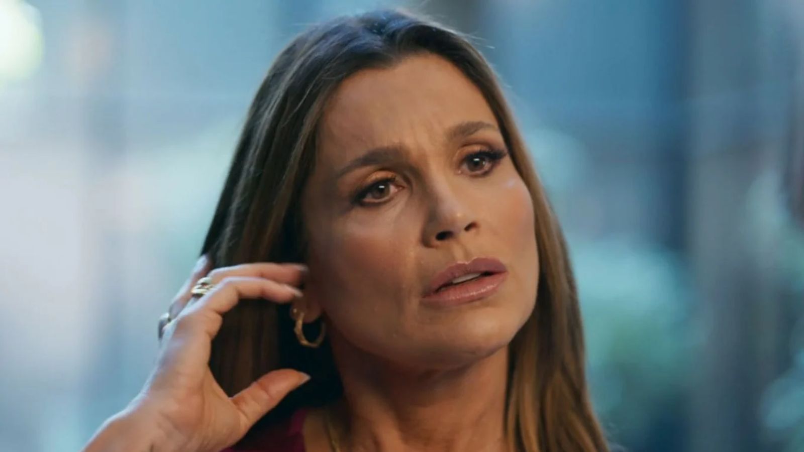 Fábia é interpretada por Flávia Alessandra em "Quem Ama Cuida"
